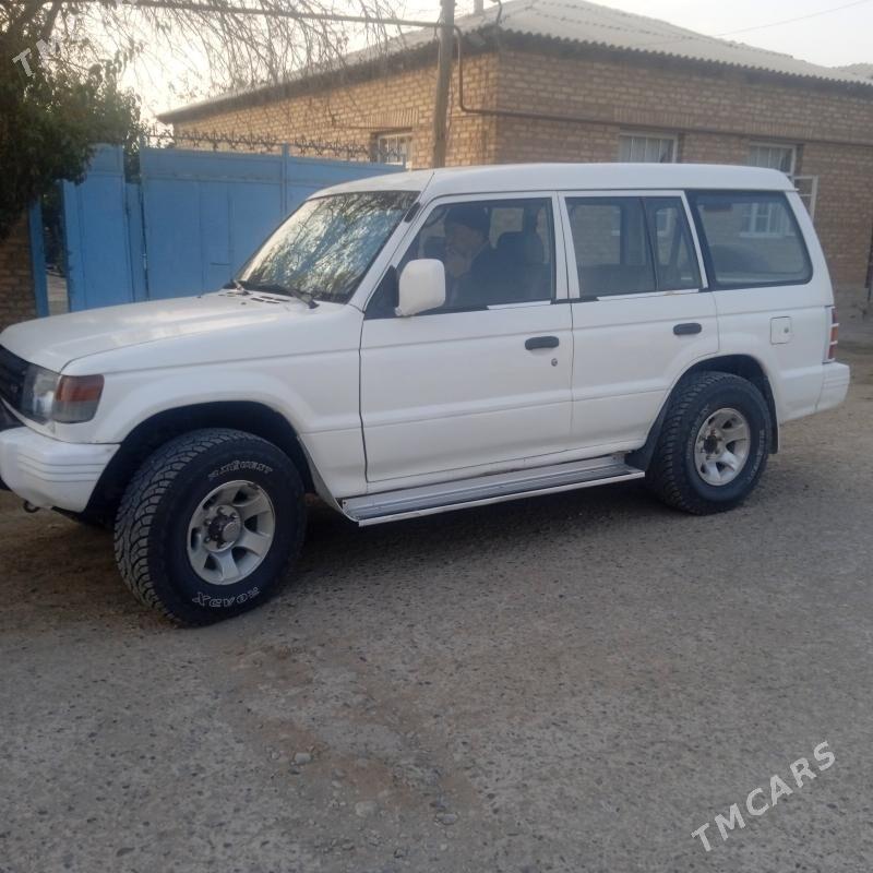 Mitsubishi Pajero 2000 - 95 000 TMT - Tejen - img 4