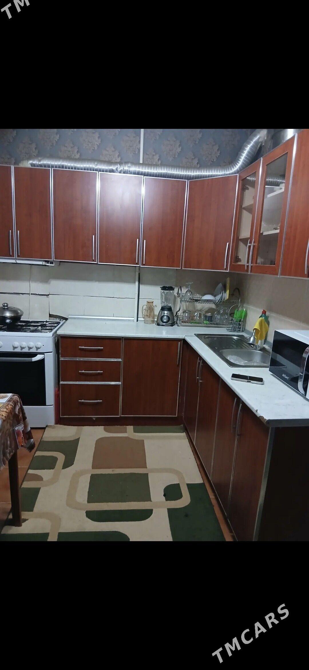 ARENDA MIR 4 3 KOMNAT 2 ETAŹ - Мир 4 - img 2