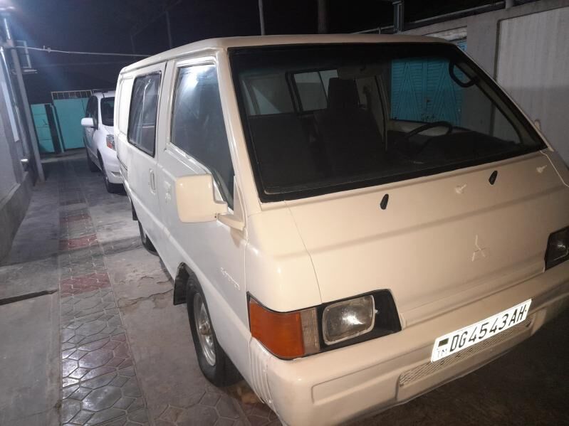 Toyota Hiace 1998 - 30 000 TMT - Hitrowka - img 5