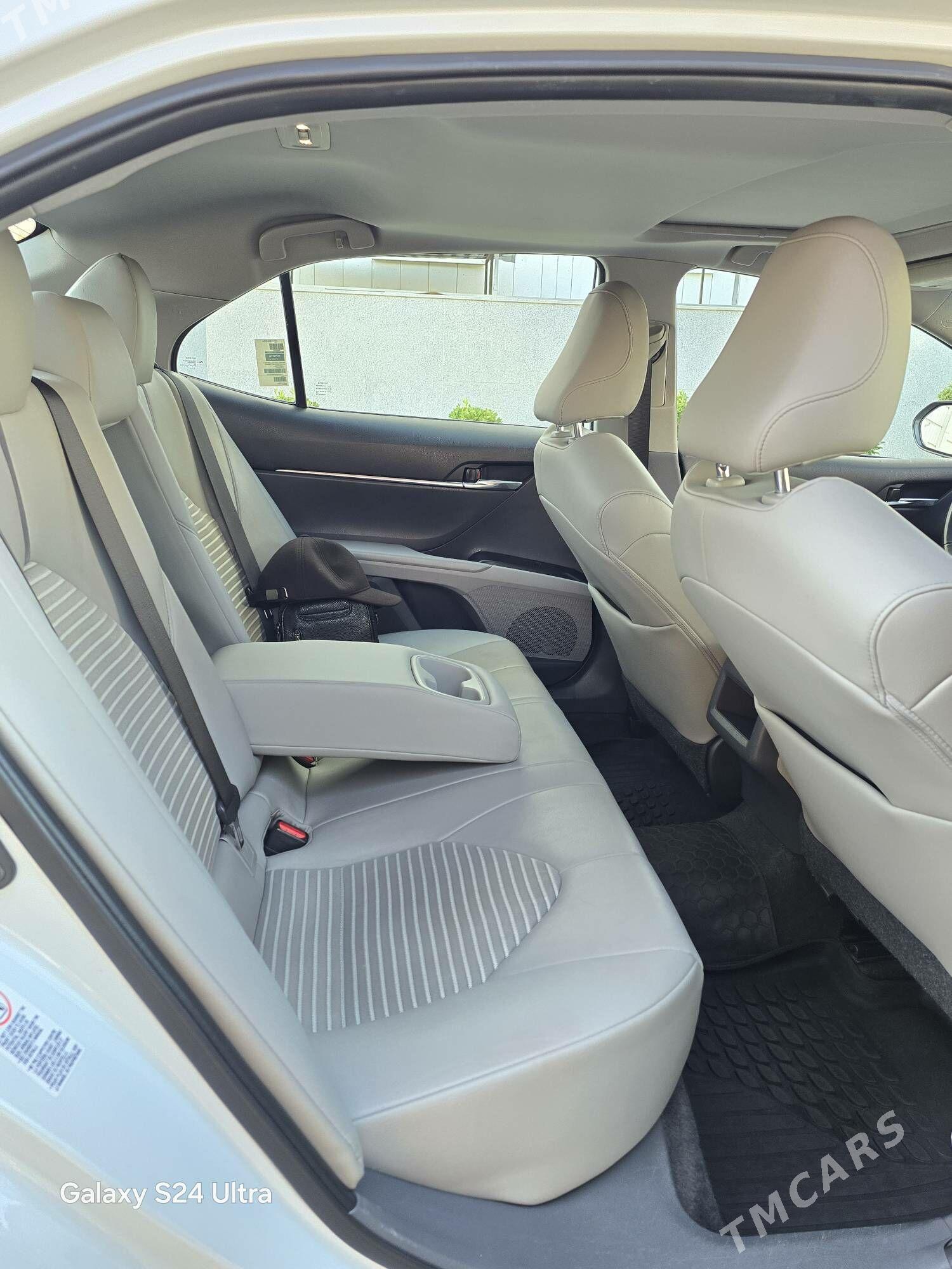 Toyota Camry 2021 - 340 000 TMT - Нефтегаз (ул. Андалиб-Юбилейная) - img 8