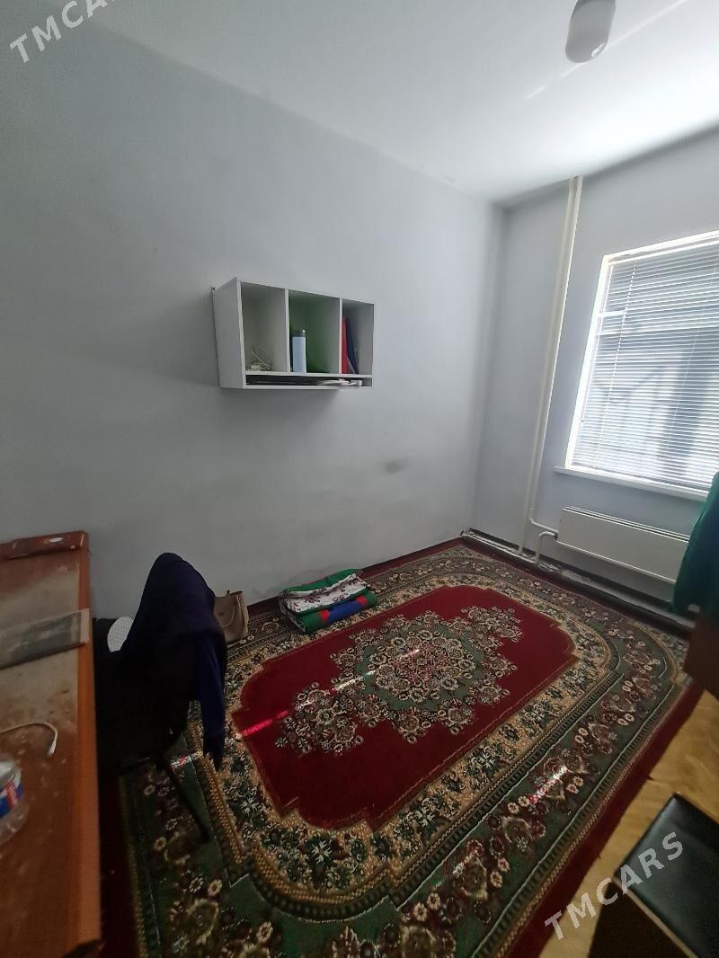 Satlyk Mollanepesde etaž jaý - Тагтабазар - img 6