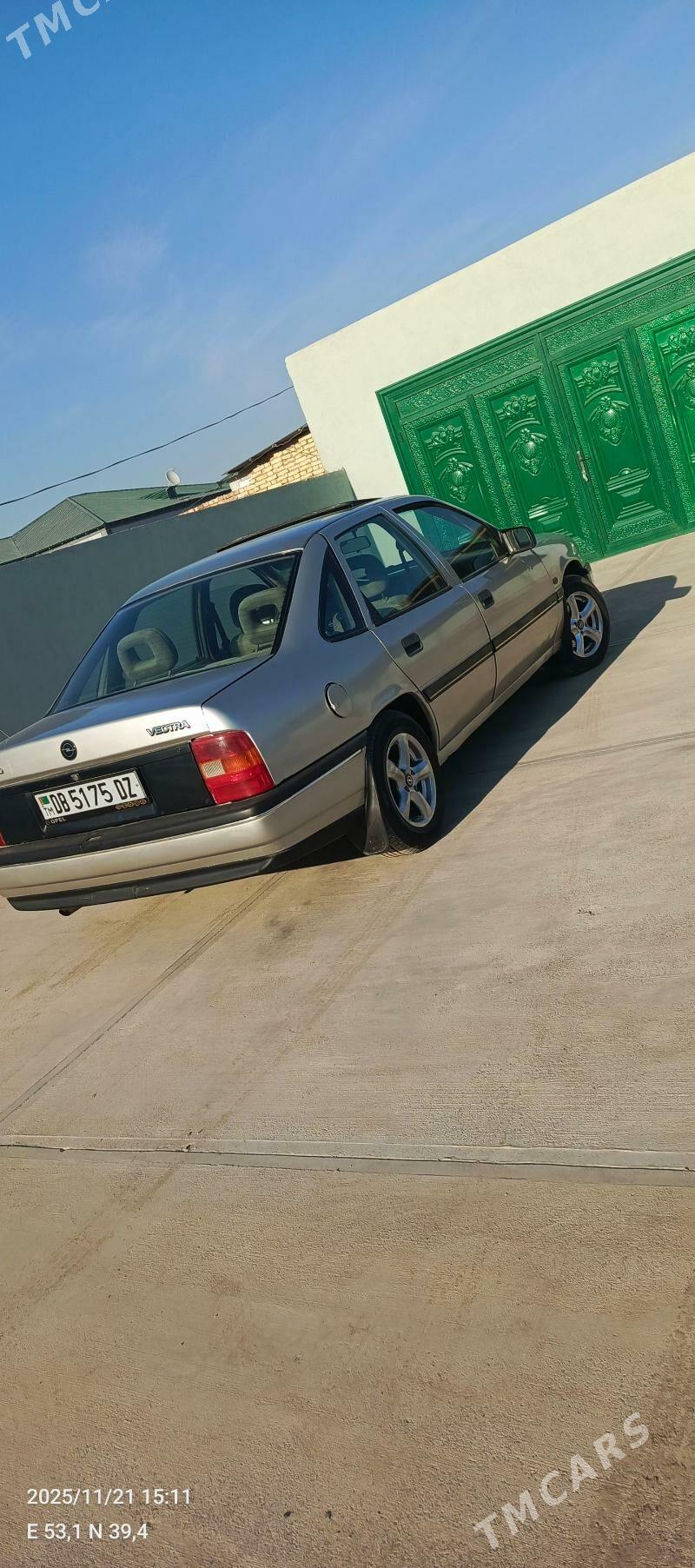 Opel Vectra 1992 - 43 000 TMT - Дашогуз - img 6