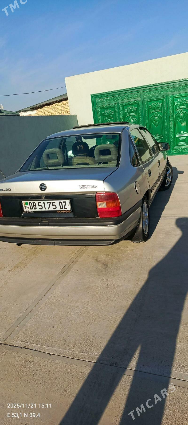 Opel Vectra 1992 - 43 000 TMT - Дашогуз - img 5