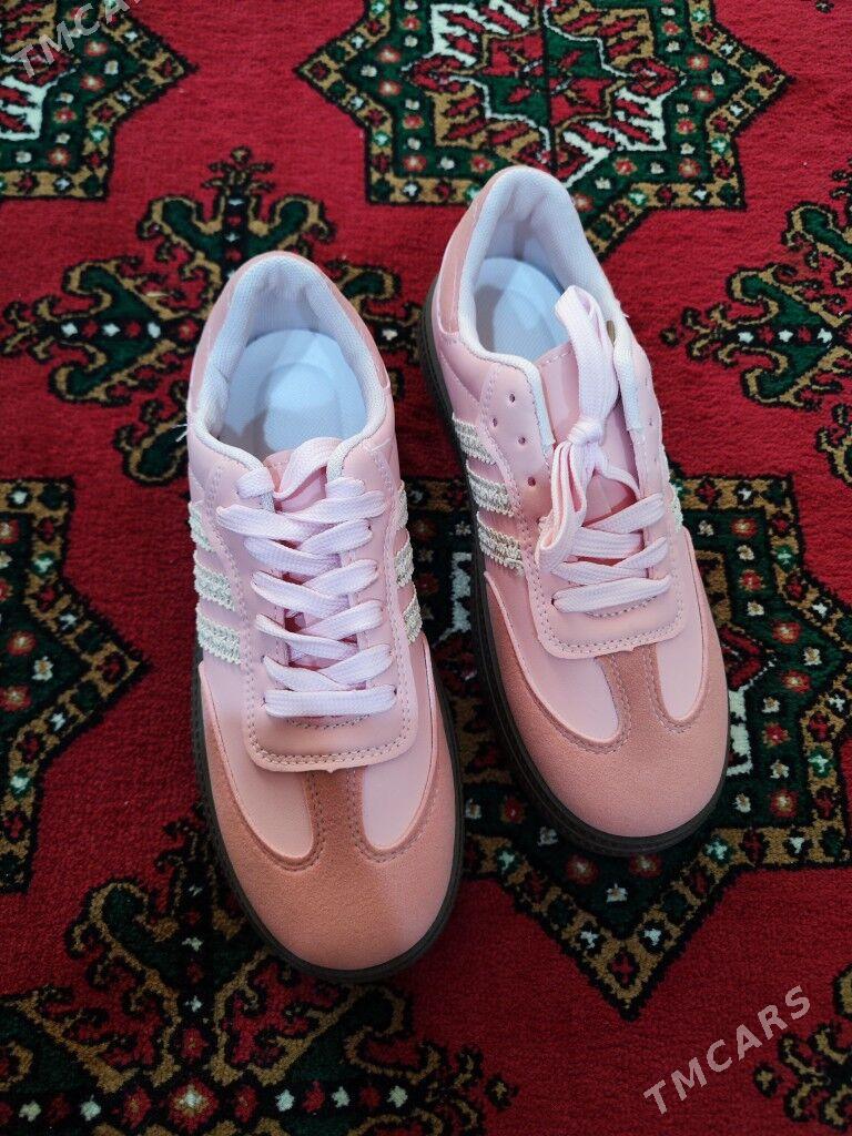 кросовки женские - Мары - img 2