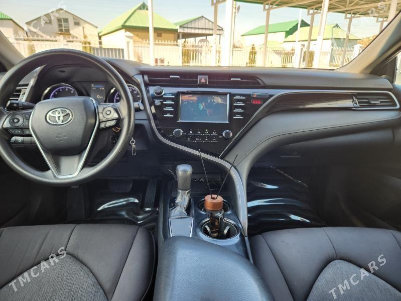 Toyota Camry 2019 - 285 000 TMT - Ашхабад - img 2