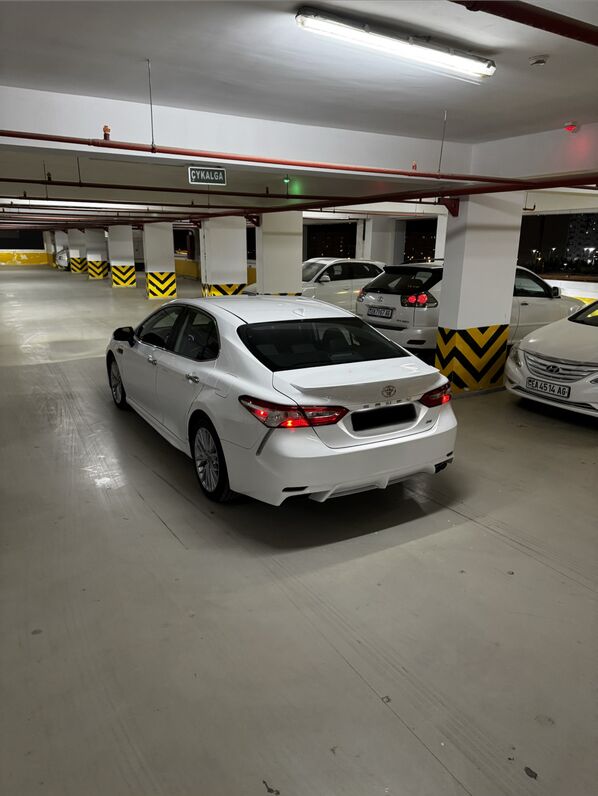 Toyota Camry 2020 - 275 000 TMT - Aşgabat - img 10