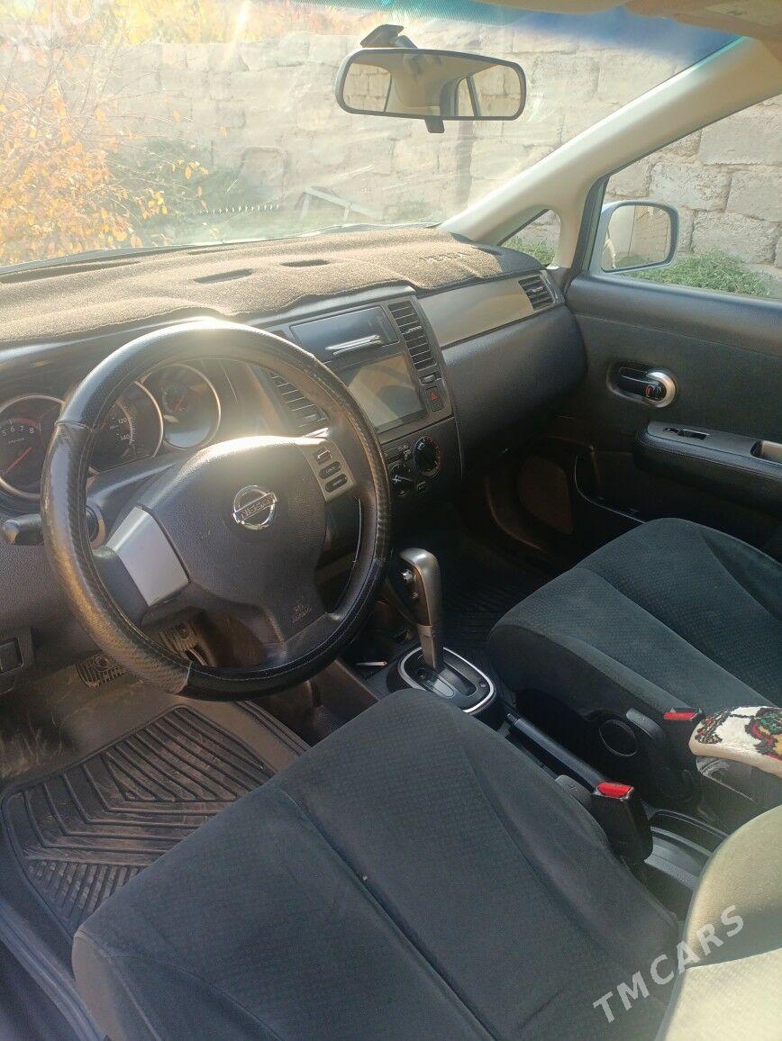 Nissan Versa 2010 - 100 000 TMT - Туркменабат - img 3