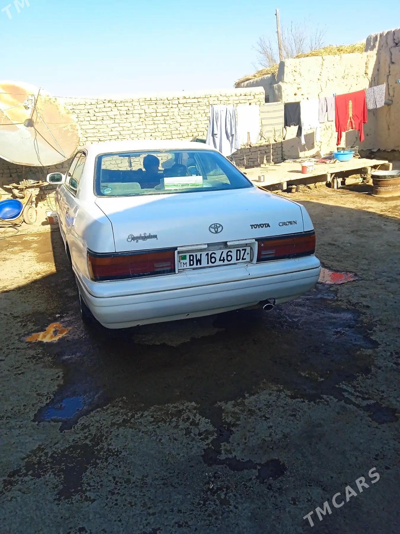 Toyota Camry 1995 - 30 000 TMT - Gubadag - img 6