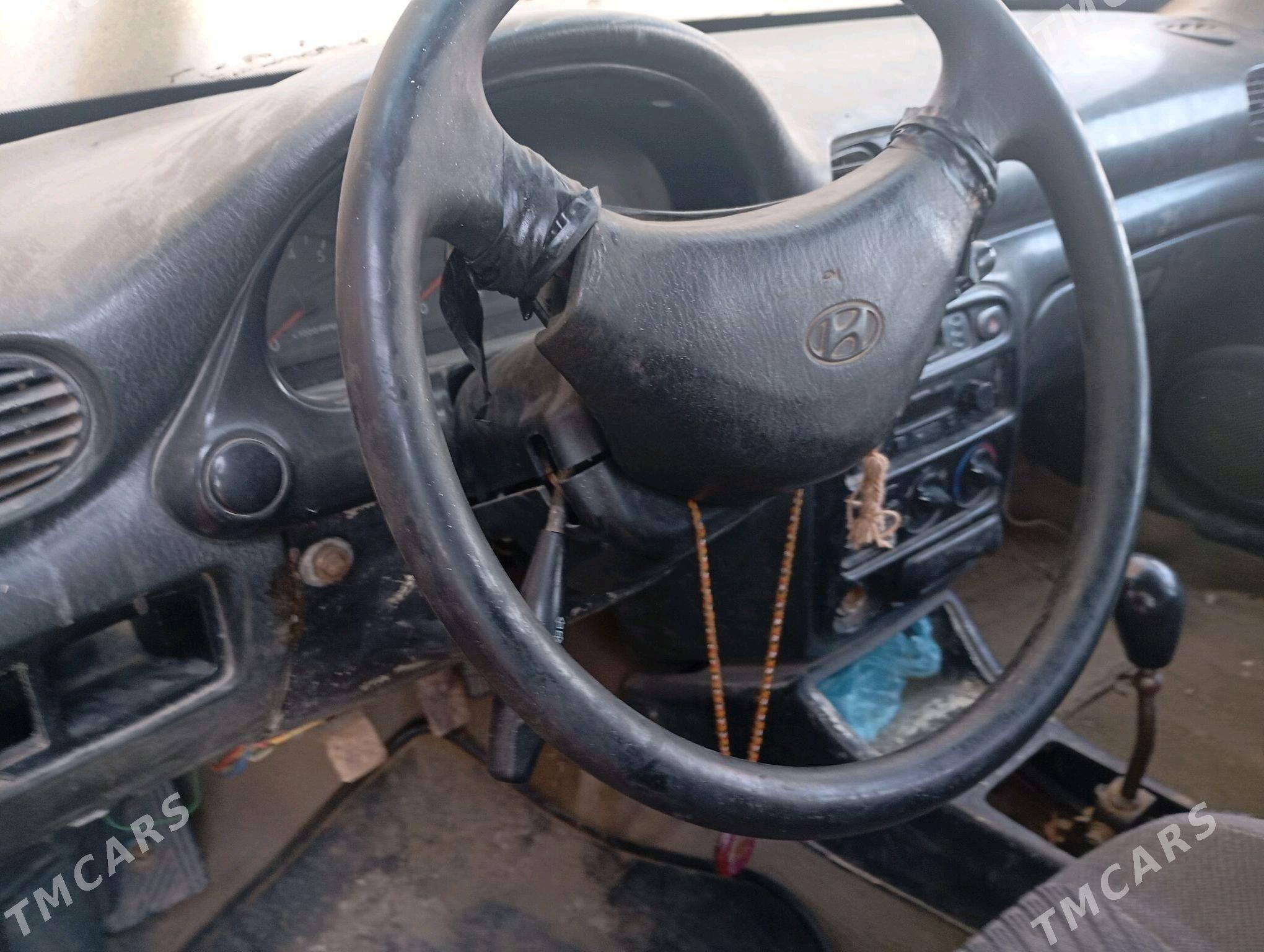 Hyundai Sonata 1994 - 20 000 TMT - Акдепе - img 9