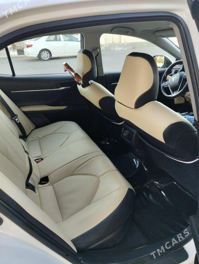 Toyota Camry 2020 - 280 000 TMT - Гуртли - img 6