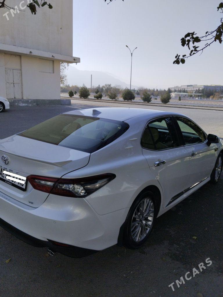 Toyota Camry 2020 - 280 000 TMT - Гуртли - img 2