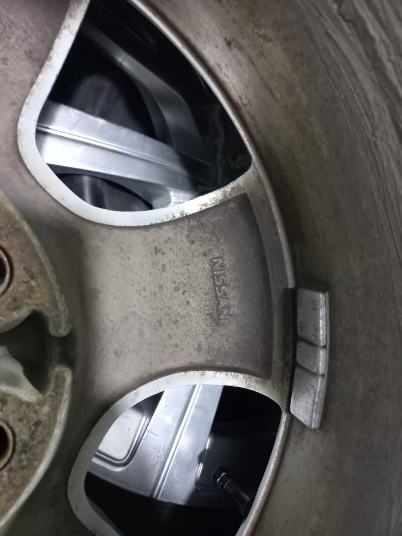 Nissan Navara 16lyk diska teke 5 000 TMT - Garadamak - img 5