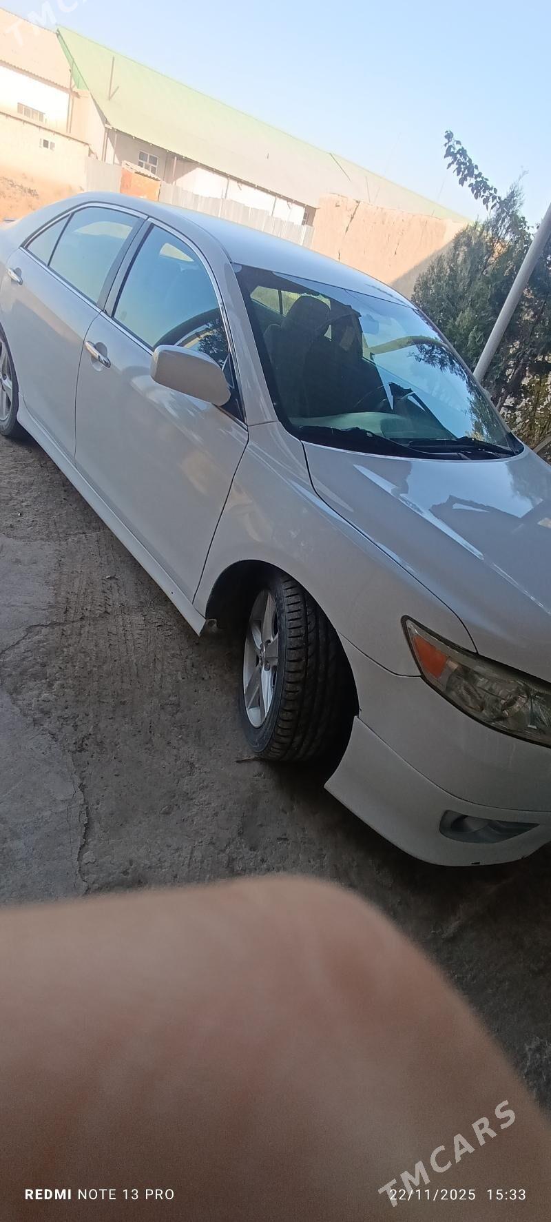 Toyota Camry 2010 - 230 000 TMT - Köneürgenç - img 3