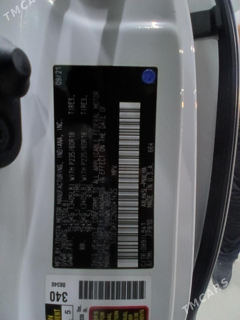 Toyota Sienna 2021 - 800 000 TMT - Мары - img 9