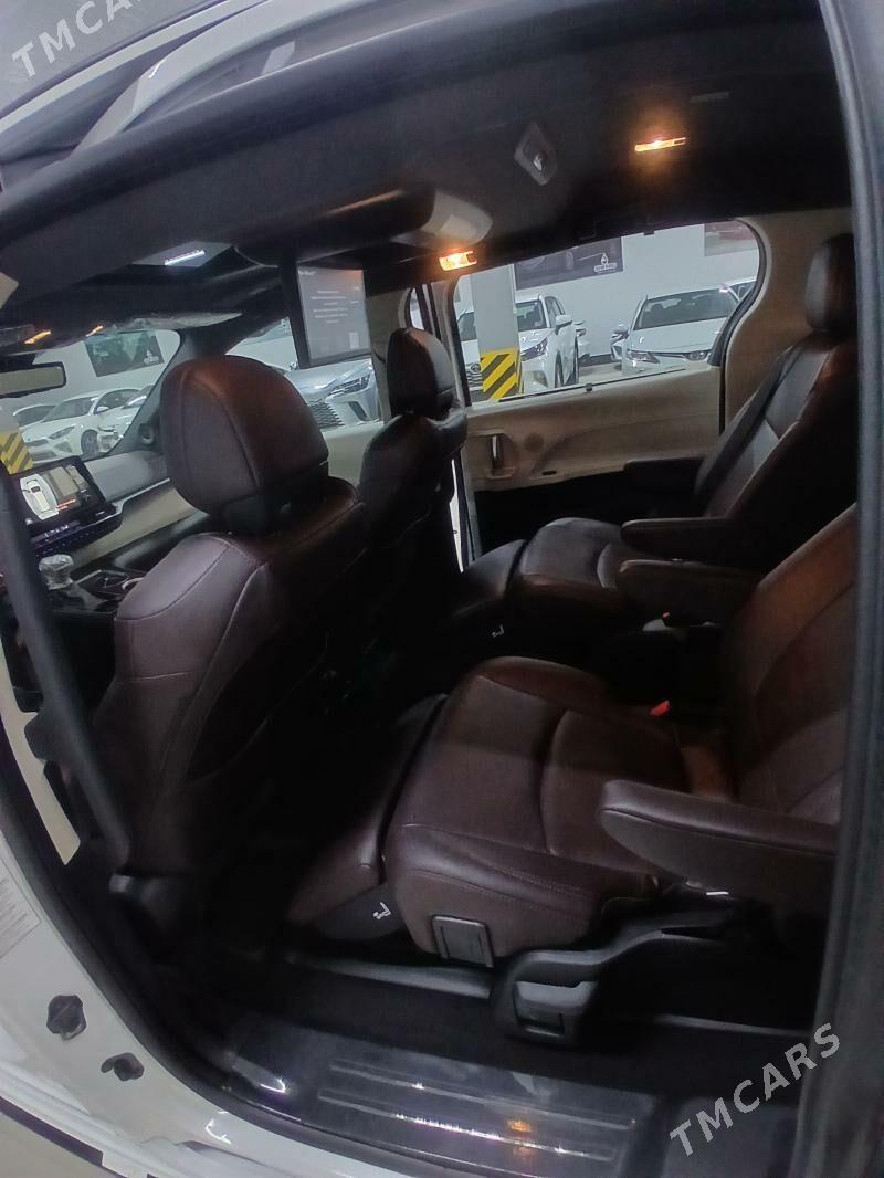 Toyota Sienna 2021 - 800 000 TMT - Мары - img 6