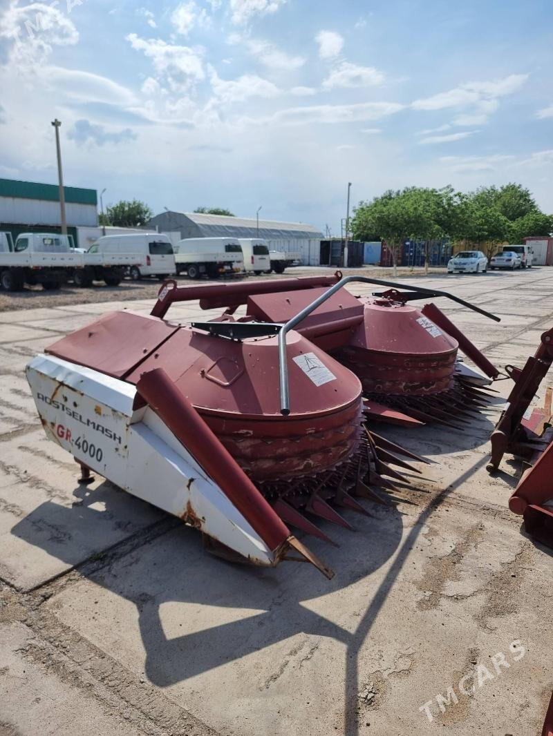 MTZ 80 2017 - 885 000 TMT - Änew - img 4