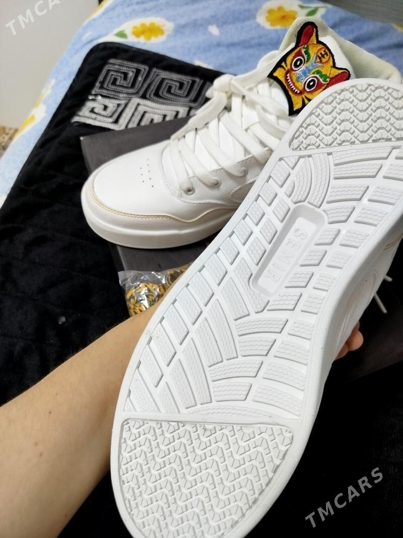 Krasofka oglan - Мир 2 - img 5