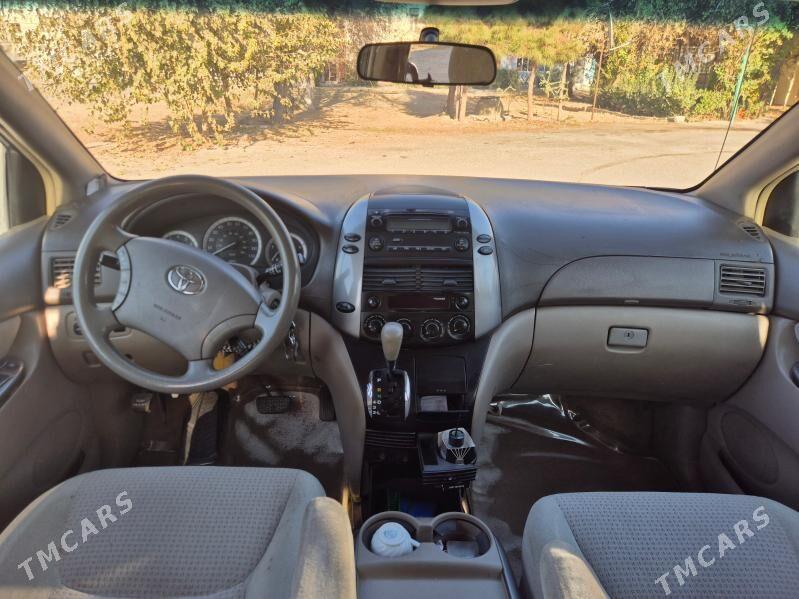 Toyota Sienna 2006 - 270 000 TMT - Район ст. Аэропорта, ул. Гагарина - img 7