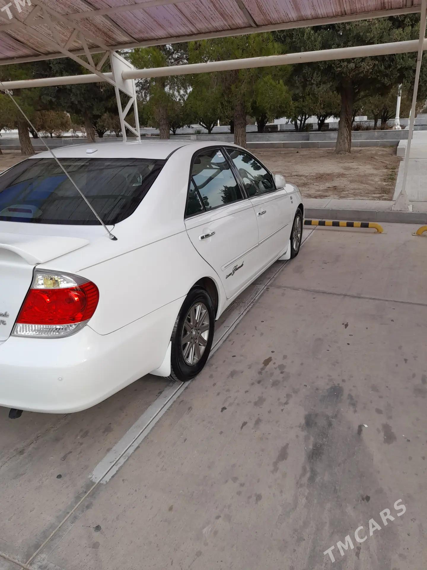 Toyota Camry 2005 - 172 000 TMT - Балканабат - img 4