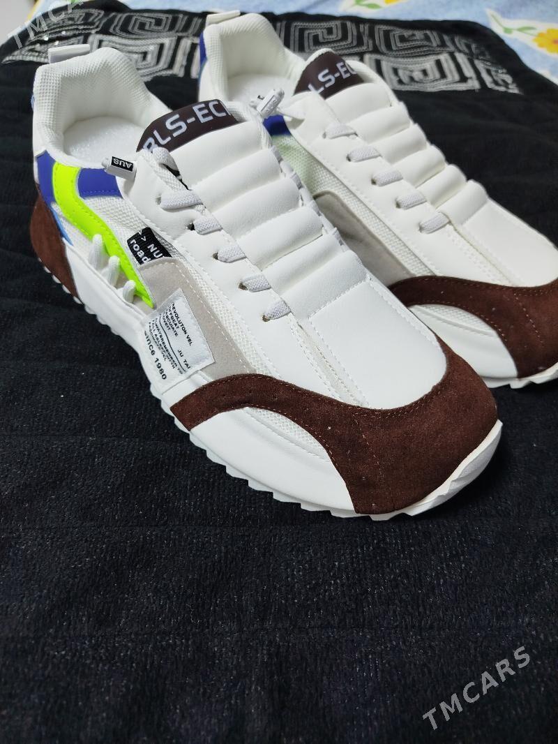 Krasofka oglan - Мир 2 - img 10