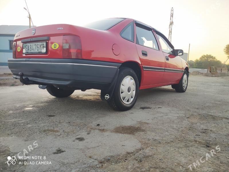 Opel Vectra 1990 - 55 000 TMT - Мары - img 3