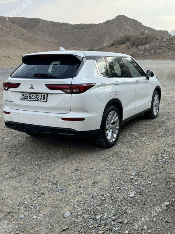 Mitsubishi Outlander 2022 - 330 000 TMT - Ашхабад - img 4