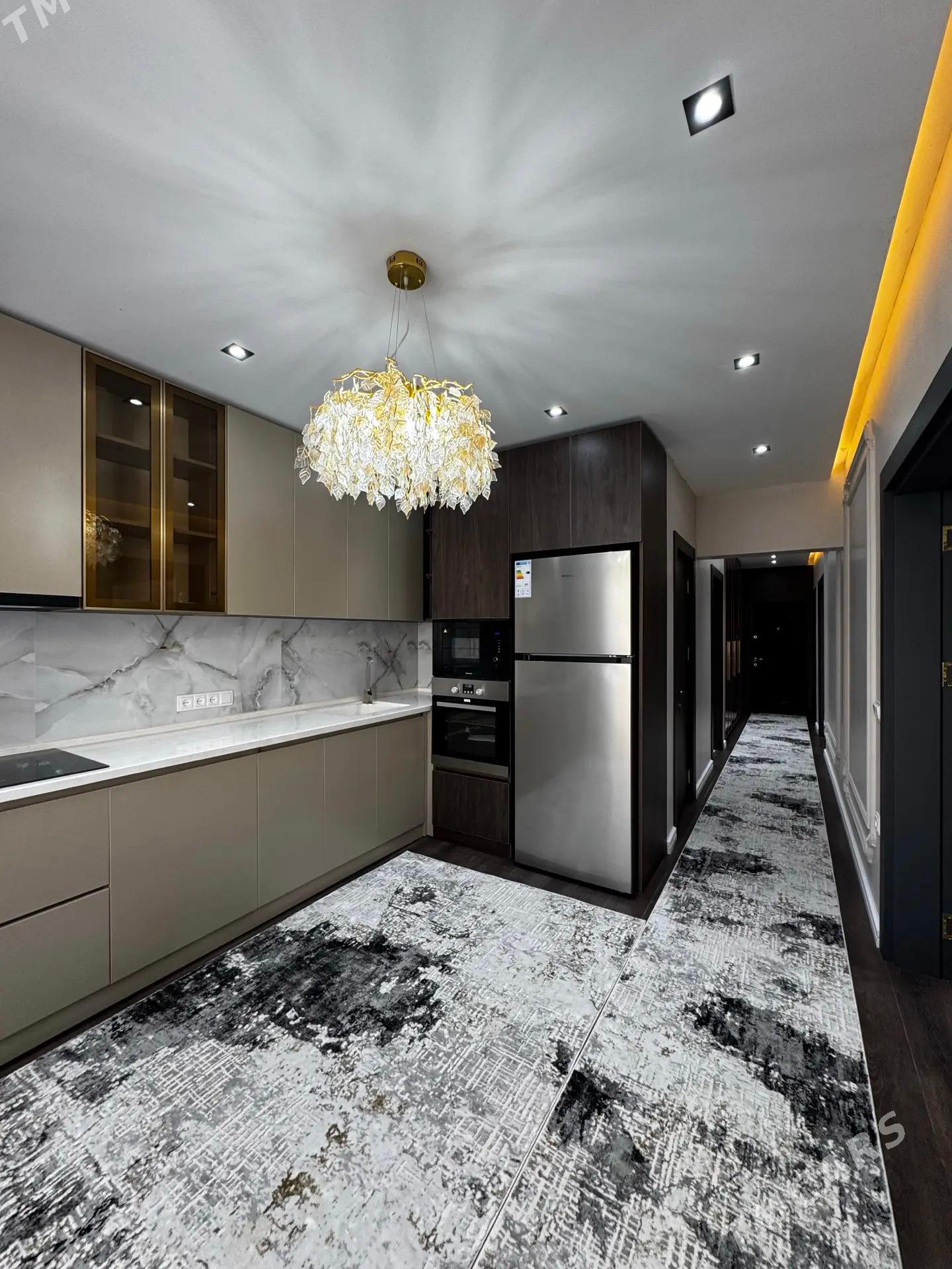 Mir4 ÝunusEmre Pisateliski dom - Aşgabat - img 6