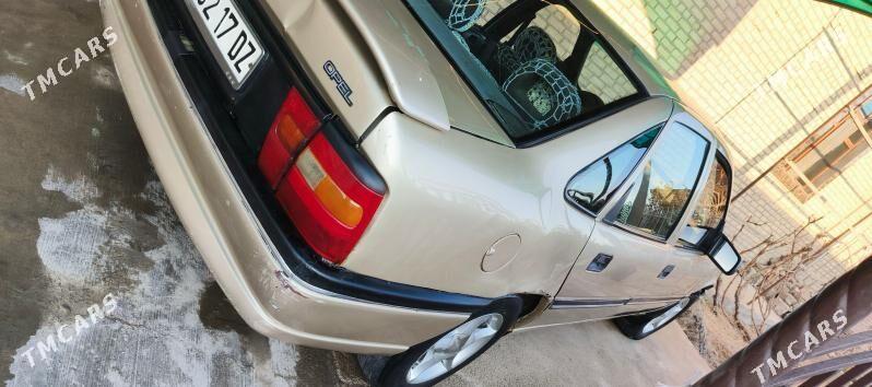 Opel Vectra 1992 - 25 000 TMT - Daşoguz - img 8
