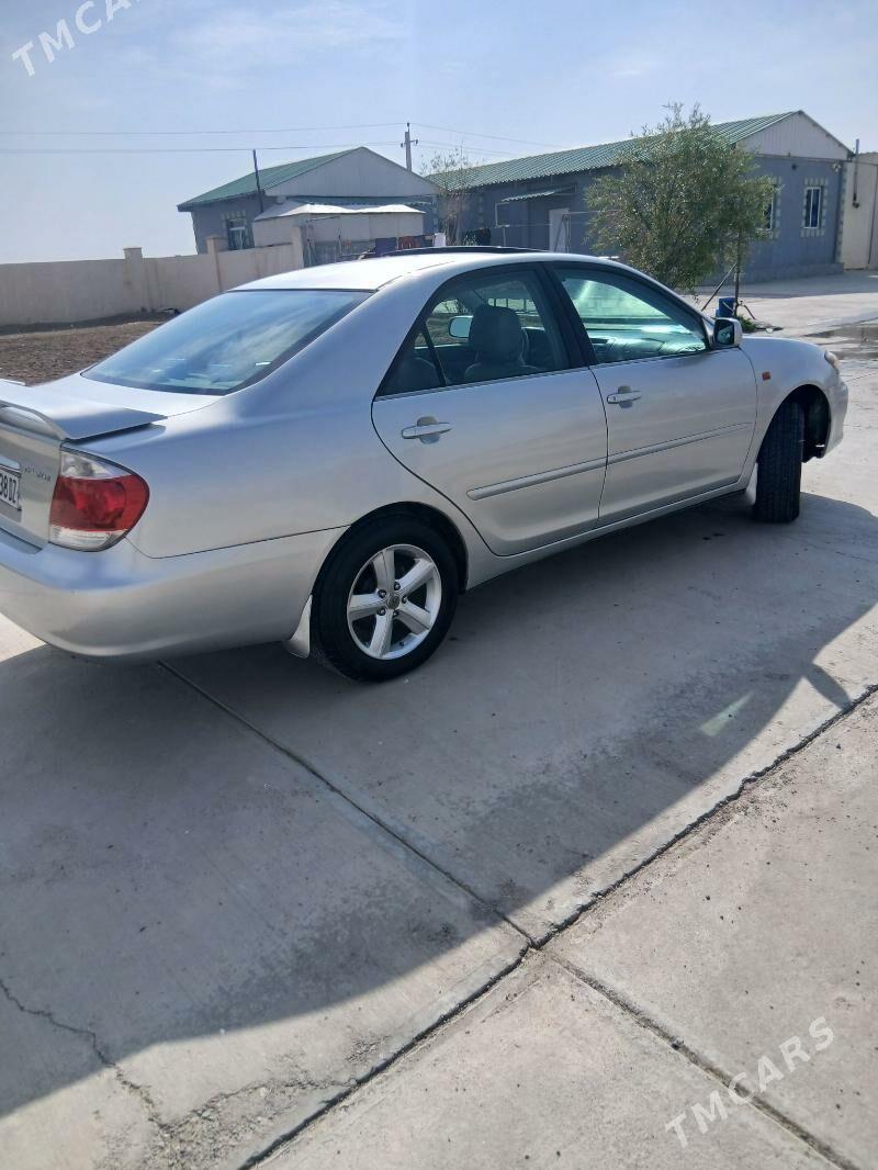Toyota Camry 2002 - 180 000 TMT - Köneürgenç - img 1