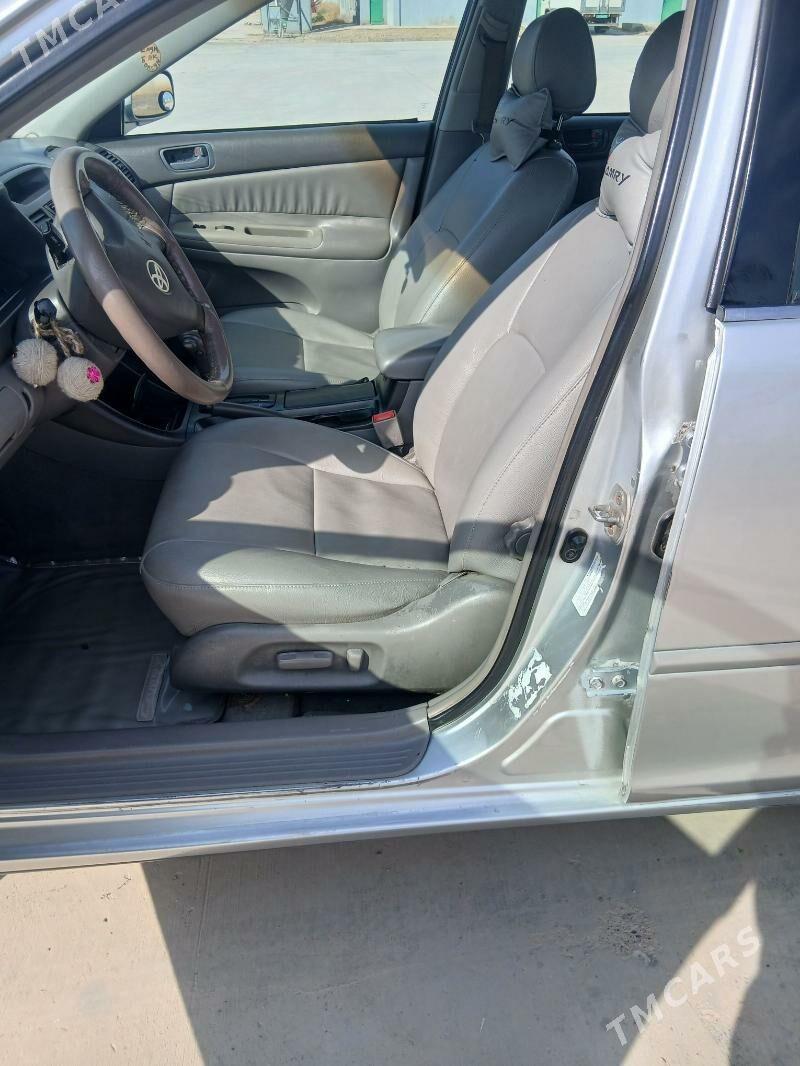 Toyota Camry 2002 - 180 000 TMT - Köneürgenç - img 6