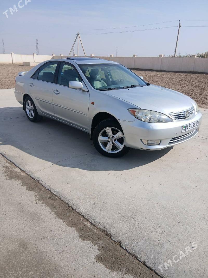 Toyota Camry 2002 - 180 000 TMT - Köneürgenç - img 3