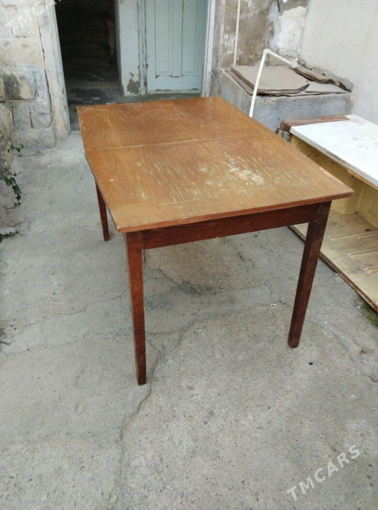 Стол - Туркменбаши - img 1