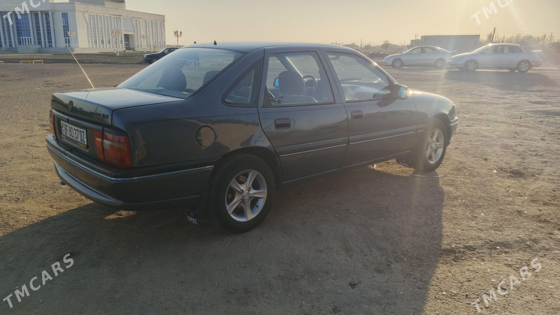 Opel Vectra 1992 - 55 000 TMT - Gubadag - img 5