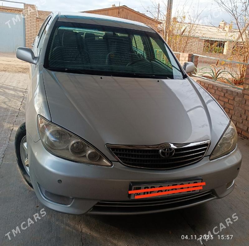 Toyota Camry 2005 - 165 000 TMT - Халач - img 3