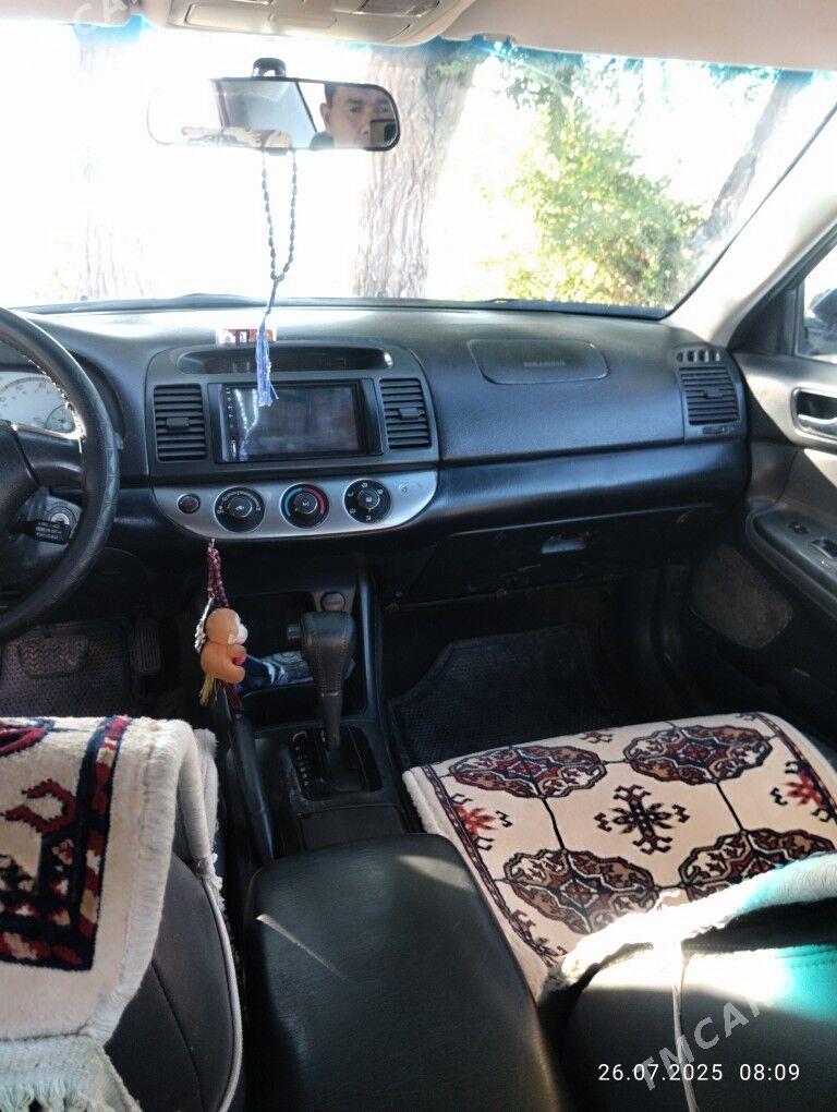 Toyota Camry 2004 - 180 000 TMT - етр. Туркменбаши - img 5