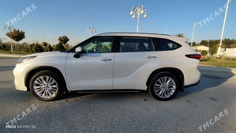 Toyota Highlander 2022 - 670 000 TMT - Анев - img 3