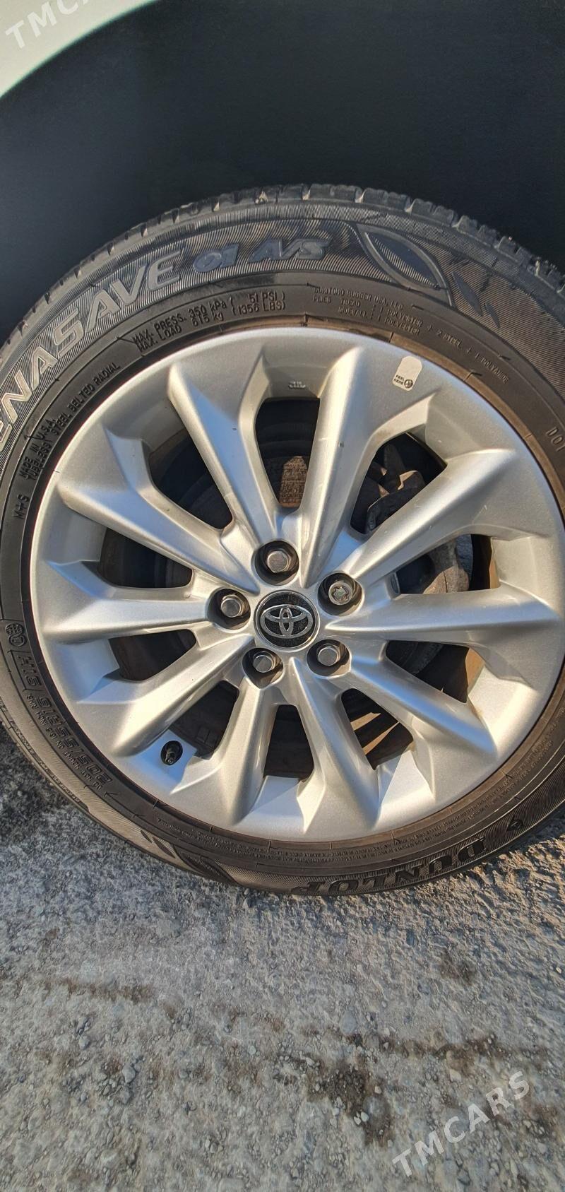 Toyota Corolla 2022 - 239 000 TMT - Мары - img 6