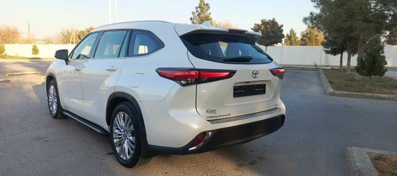 Toyota Highlander 2022 - 670 000 TMT - Ашхабад - img 6