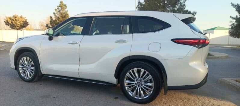 Toyota Highlander 2022 - 670 000 TMT - Ашхабад - img 5