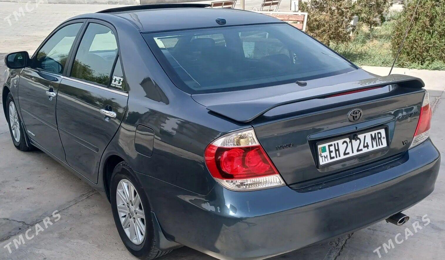 Toyota Camry 2004 - 210 000 TMT - Байрамали - img 3