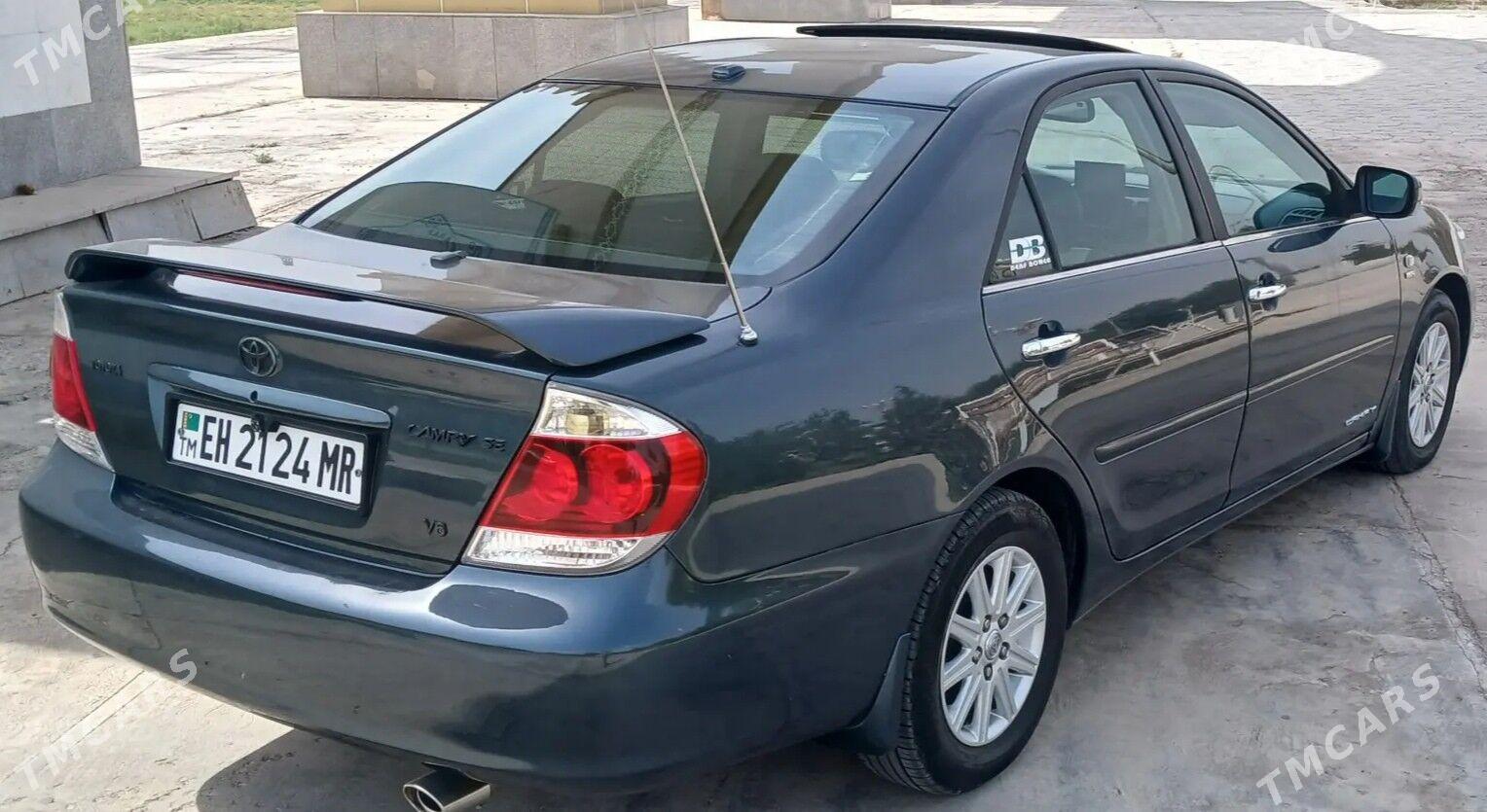 Toyota Camry 2004 - 210 000 TMT - Байрамали - img 4