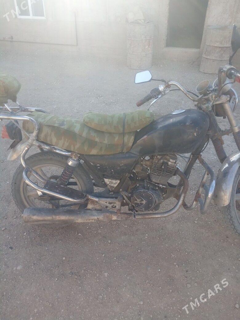 Fekon FK150-8G 2017 - 7 000 TMT - Gumdag - img 2