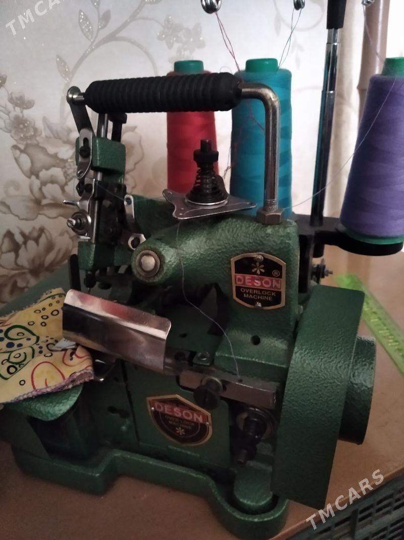 оверлок - Туркменбаши - img 2