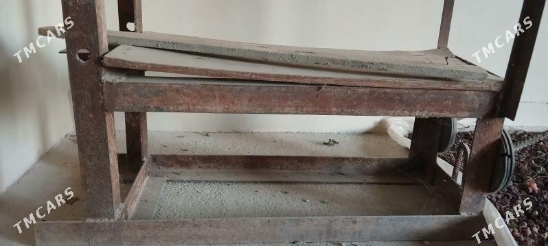 Stanga lezak - Багир - img 3