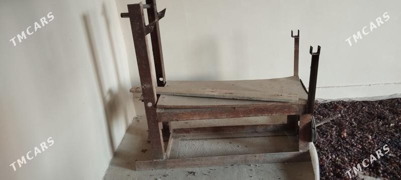 Stanga lezak - Багир - img 2