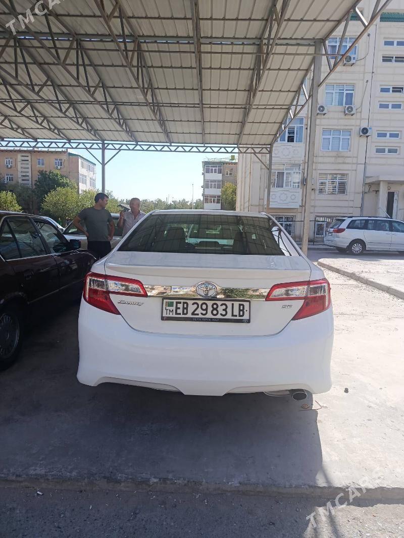 Toyota Camry 2013 - 240 000 TMT - Türkmenabat - img 8