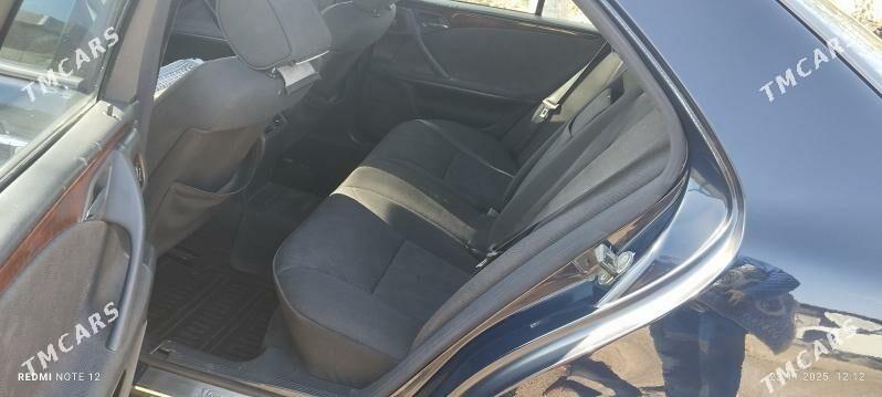 Mercedes-Benz E320 2000 - 135 000 TMT - Mary - img 6