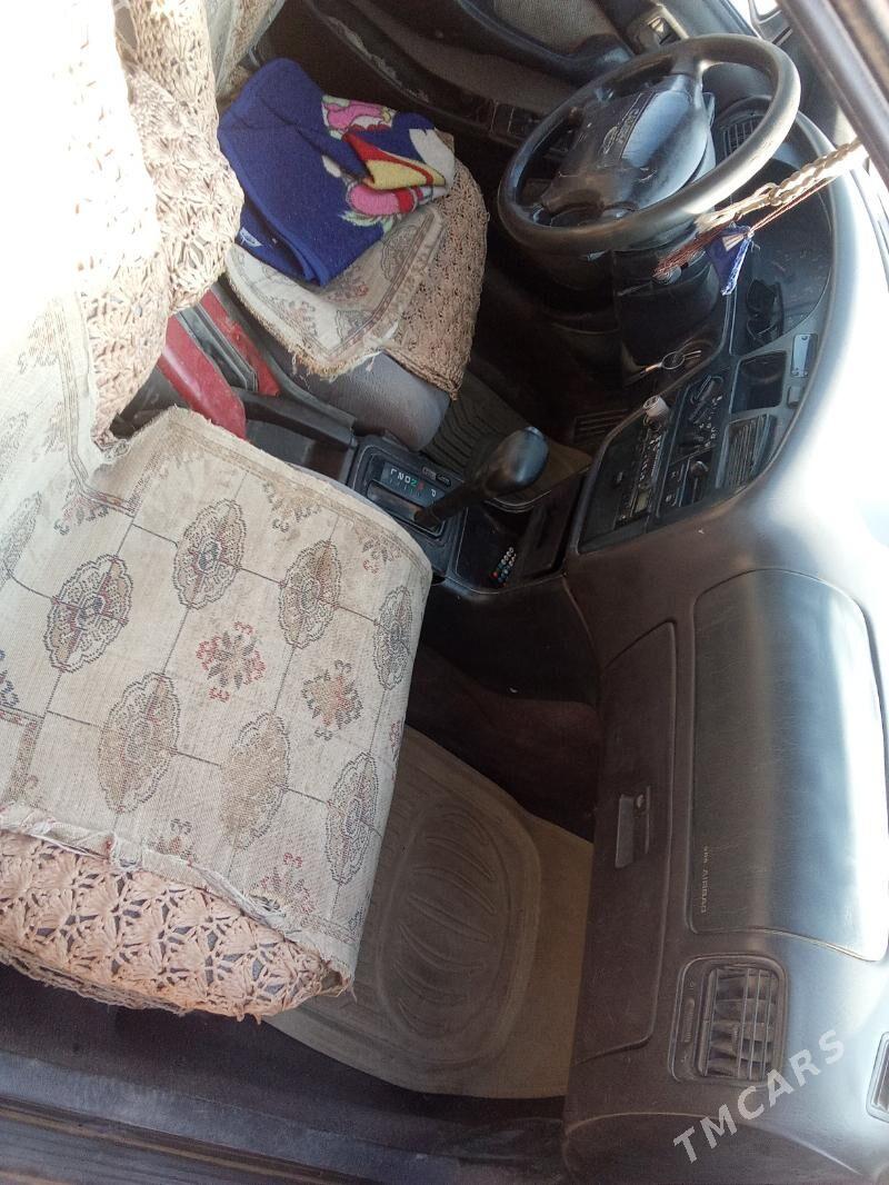 Toyota Camry 1995 - 90 000 TMT - Болдумсаз - img 5