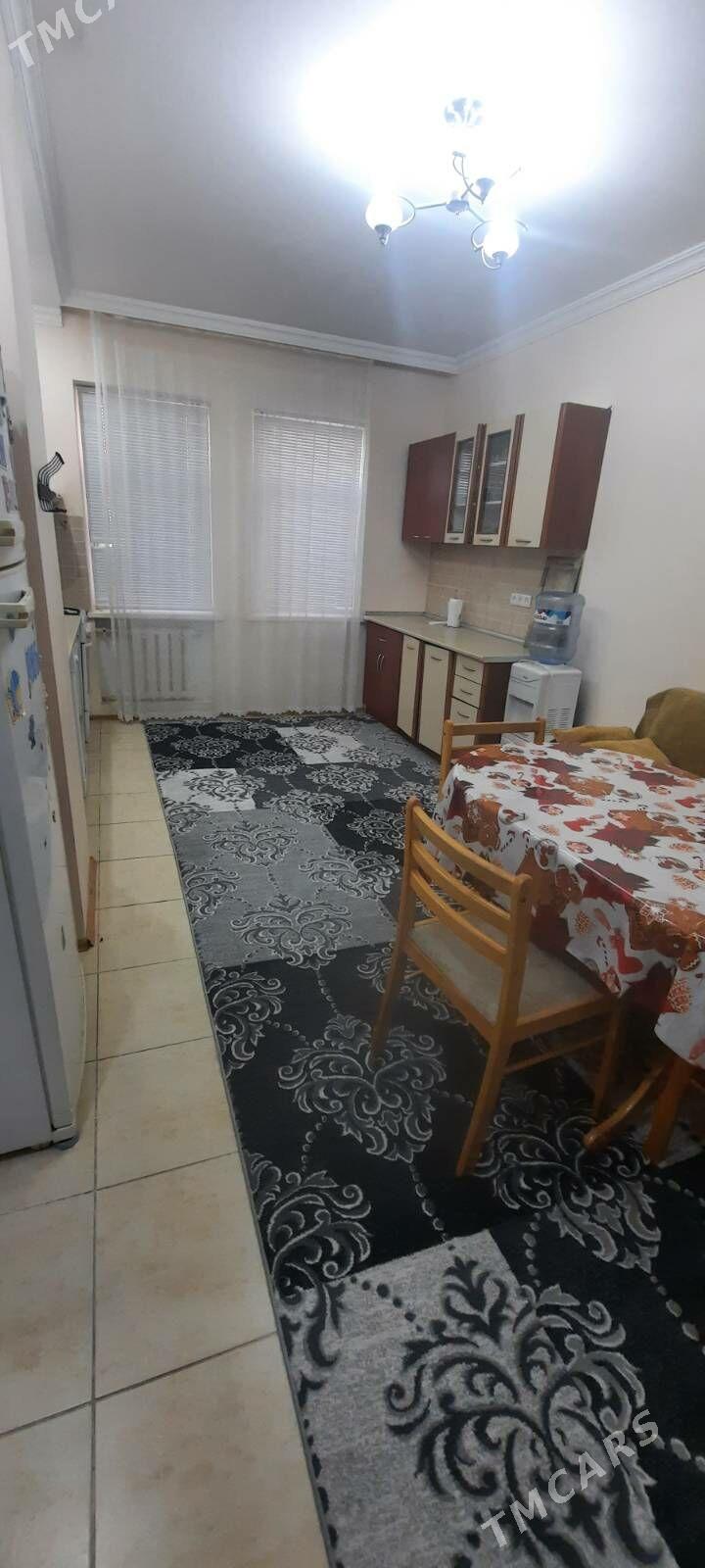 Arenda mir6 2komnat - Parahat 6 - img 5