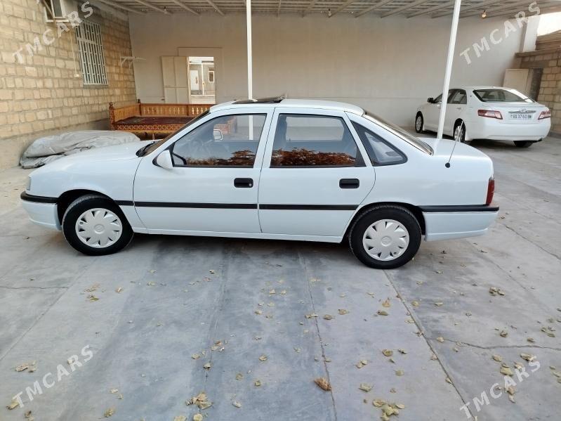 Opel Vectra 1993 - 43 000 TMT - Gyzylarbat - img 2